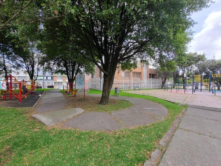 Apartamento Edificio Los Delfines Bogotá Eksteriør billede